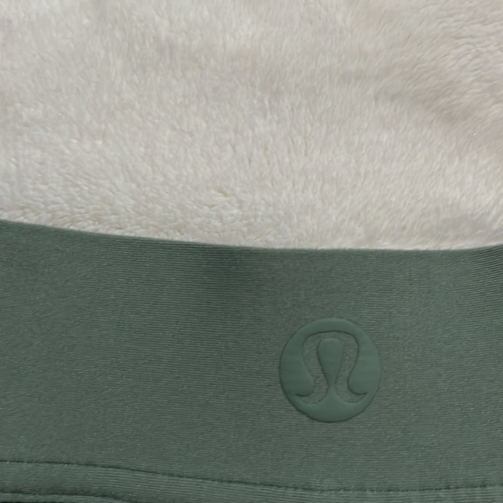 LULULEMON
Varsity High-rise Pleated Tennis Skirt - Picture 6 of 7